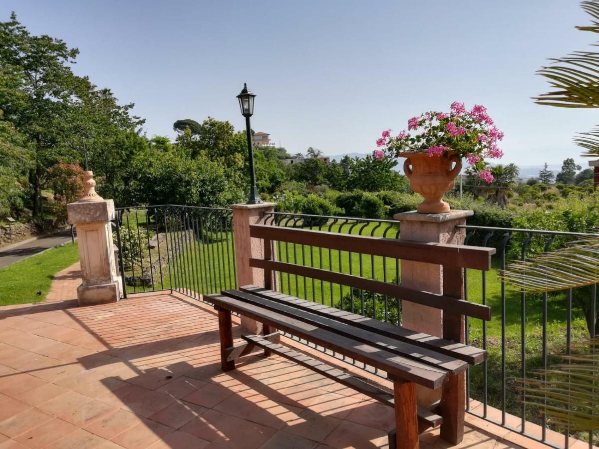 Вилла Antico Casale Dell'Etna Puntalazzo Экстерьер фото