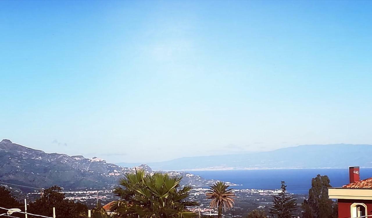 Вилла Antico Casale Dell'Etna Puntalazzo Экстерьер фото